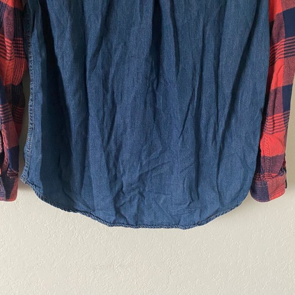 BDG Womens Shirt Denim Flannel Plaid Size S Button Down Pocket Casual Blue Top - Picture 10 of 11